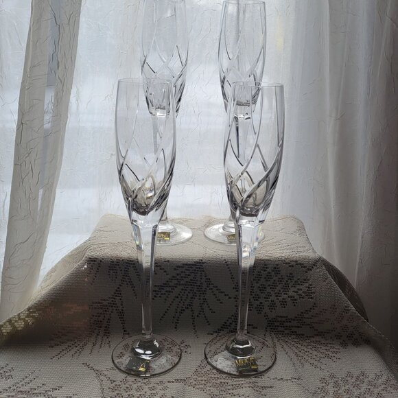 Set Of 4 Mikasa Olympus Champagne Flutes Crystal Glasses Elegant Swirl Pattern 1 - Picture 1 of 10